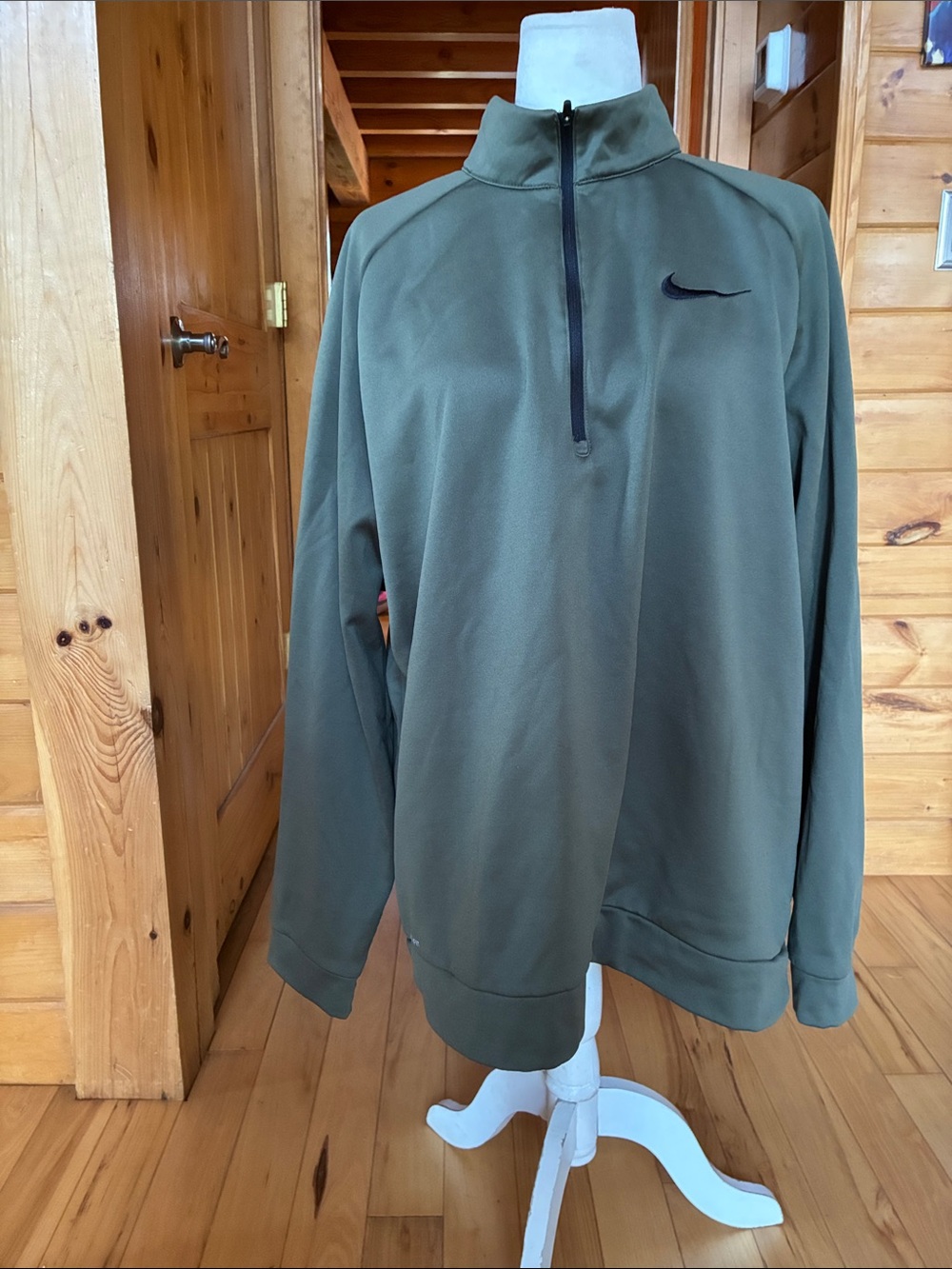 Nike quarter zip dri fit sweatshirt